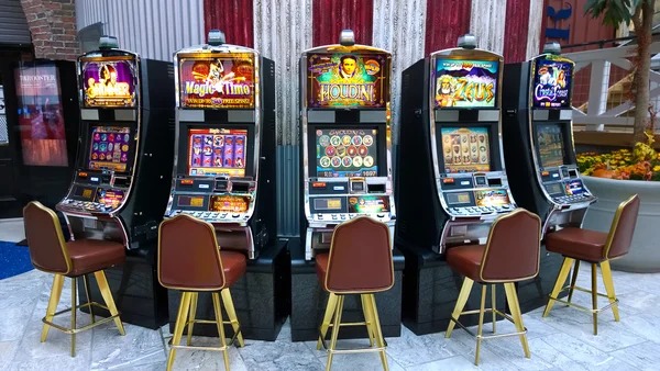 Live dealer studio setup for Jurassic Kingdom on colok178 login